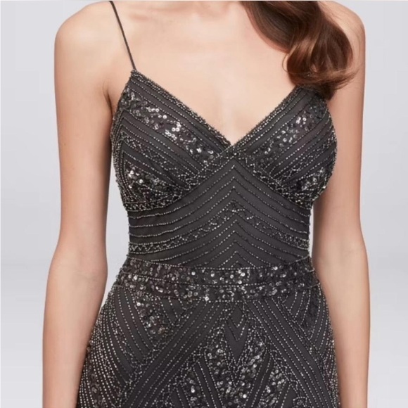 Marina Beaded Sequined Navy V-Neck Gown Dress 16 - Picture 4 of 16